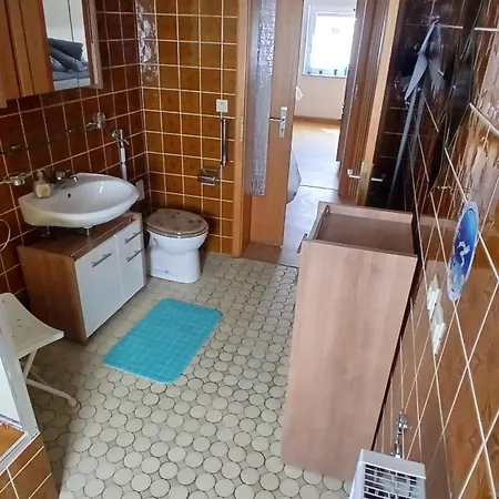Apartamento Ferienwohnung Herxheim